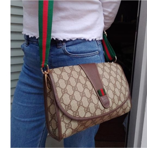 Gucci Handbags - Authentic Vintage Gucci GG Monogram Supreme Sherry Web Ophidia Clutch Crossbody